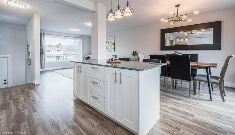 353 Dunvegan Drive Waterloo, ON N2K 1W7