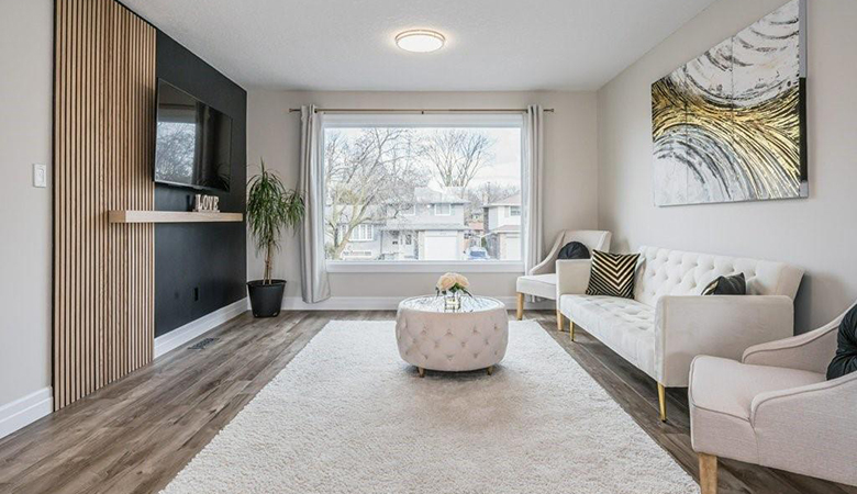 353 Dunvegan Drive Waterloo, ON N2K 1W7