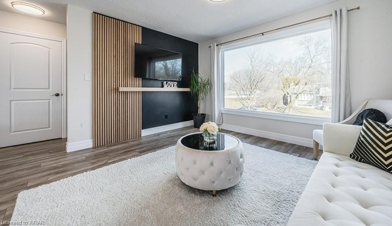 353 Dunvegan Drive Waterloo, ON N2K 1W7