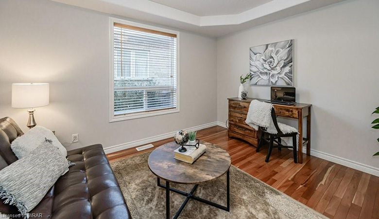 577 MARL MEADOW Crescent