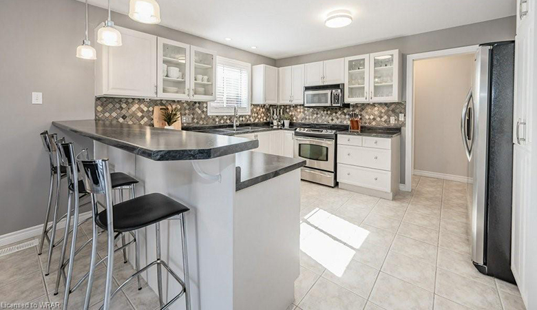 577 MARL MEADOW Crescent