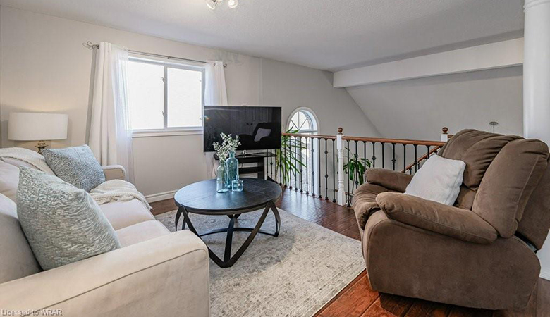 577 MARL MEADOW Crescent